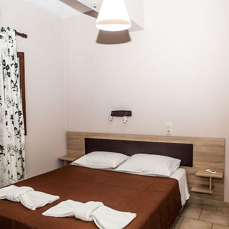 Eleana Apartments And Studios Agios Georgios  Ngoại thất bức ảnh